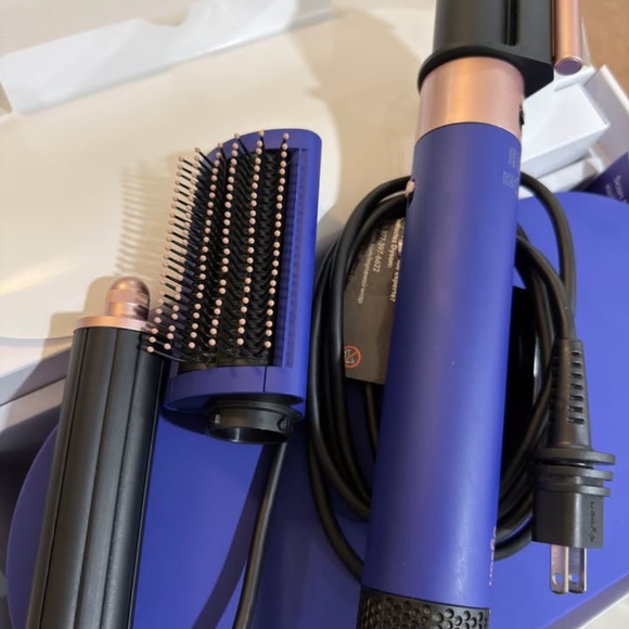 DYSON AIRWRAP MULTI-STYLER COMPLETE LONG (VINCA BLUE/ROSÉ) - Picture 2 of 6